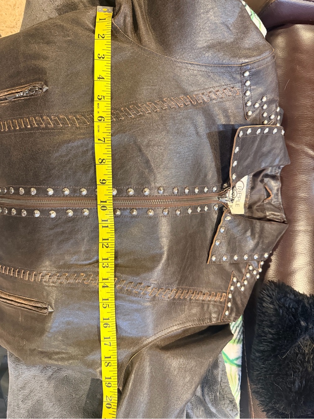 Cripple Creek Women's Brown Studded Leather Jacket - Picture 7 of 7